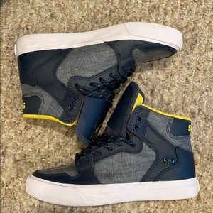 Supra Vaider Kids Size 4. Preowned